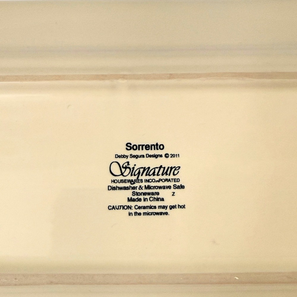 Sorrento Signature Embossed Cream Serving Platters Set 2 11.75" & 8.5" - Picture 6 of 11
